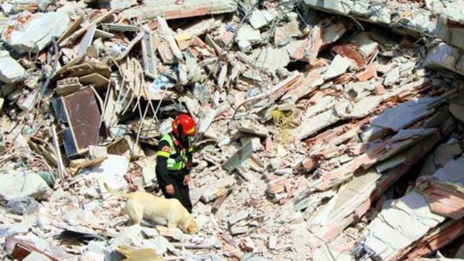 Piantedosi: "Il 6 aprile di 17 anni fa il terremoto dell'Aquila, ferita resta aperta"
